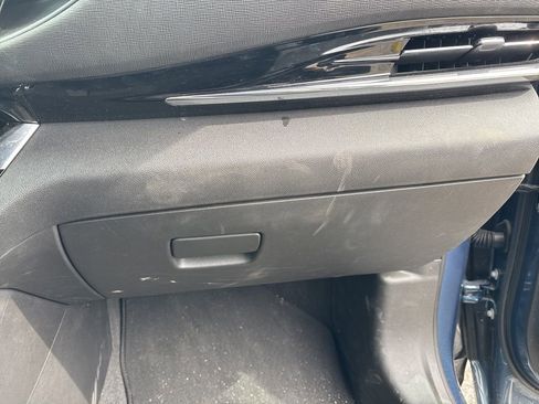 Used 2025 Buick Envista Sport Touring w/ Convenience II Package image 19