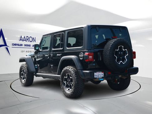 Used 2022 Jeep Wrangler Unlimited Rubicon 4xe w/ Cold Weather Group AWD/4WD image 2