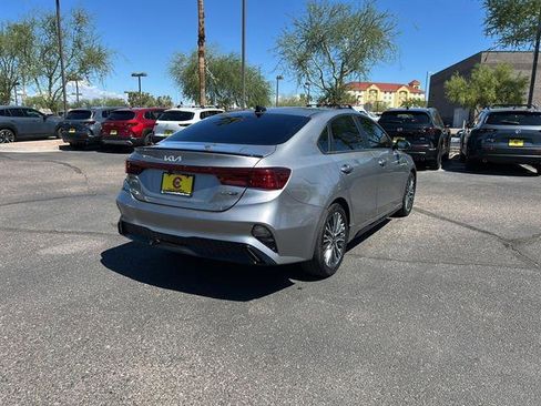 Used 2024 Kia Forte GT-Line image 38