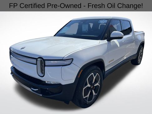 Used 2022 Rivian R1T Adventure image 5