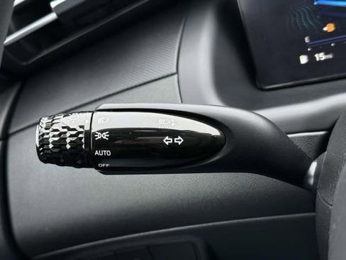 Used 2024 Hyundai Santa Cruz Night image 18