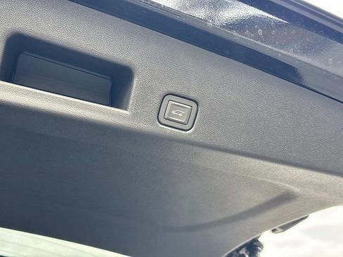 New 2026 Chevrolet Traverse LT w/ Enhanced Driving Package FWD image 14