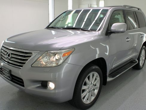Used 2009 Lexus LX 570 4WD image 5