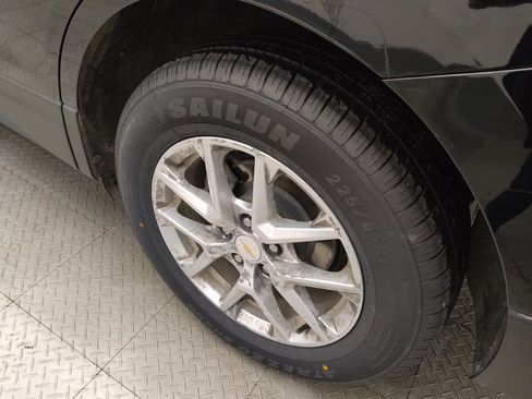 Used 2022 Chevrolet Equinox LT w/ Driver Convenience Package FWD image 31