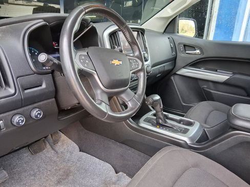 Used 2020 Chevrolet Colorado LT w/ LT Convenience Package image 6