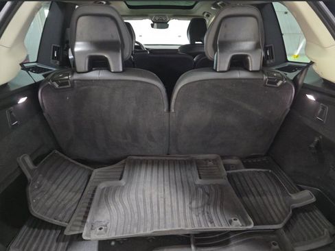 Used 2025 Volvo XC90 T8 Plus w/ Protection Package Premier image 12