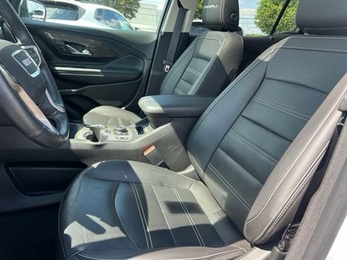 Used 2024 GMC Terrain Denali w/ Denali Premium Package AWD/4WD image 23
