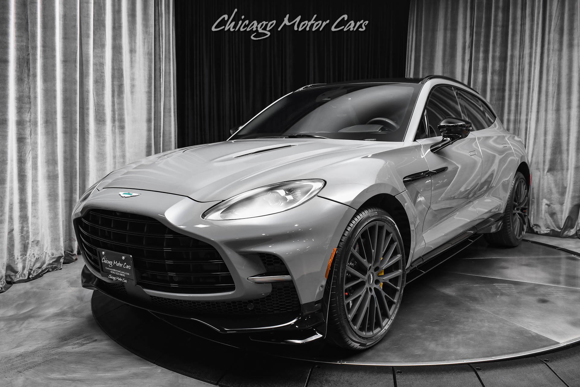 Used 2025 Aston Martin DBX 707 AWD/4WD image 33
