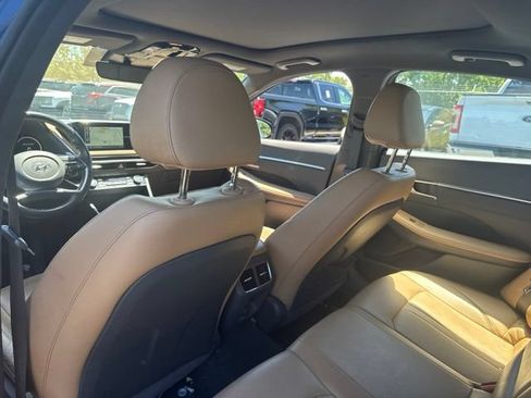 Used 2021 Hyundai Sonata Limited w/ Cargo Package FWD image 10