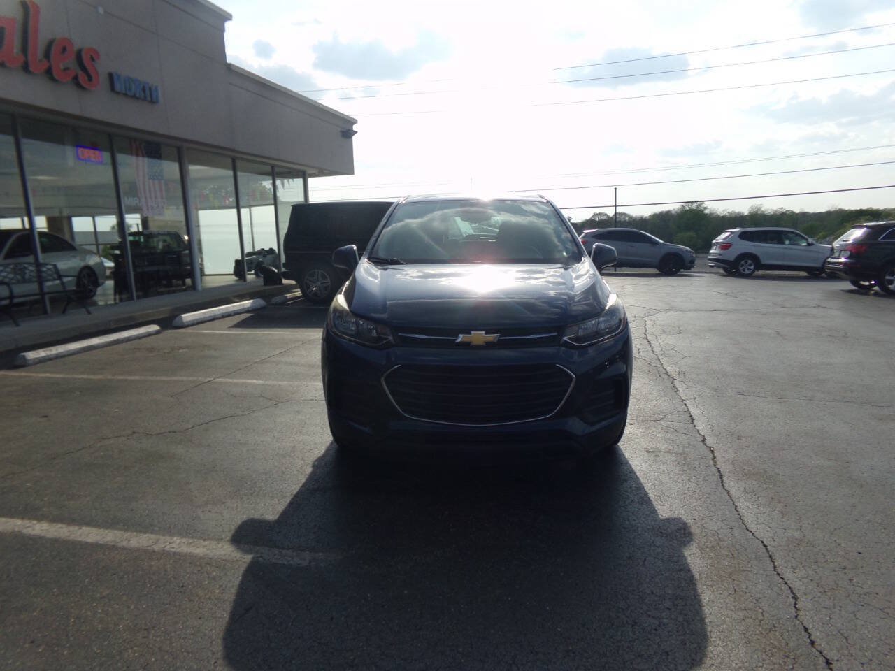 Used 2018 Chevrolet Trax LS FWD image 4