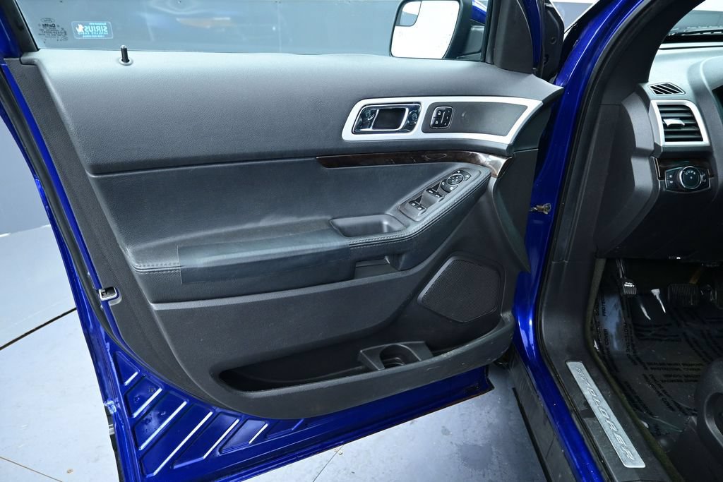 Used 2013 Ford Explorer Limited AWD/4WD image 22