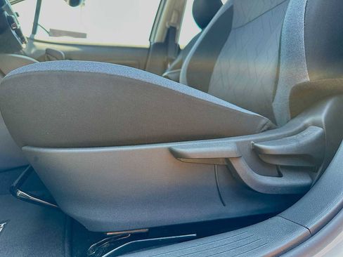 Used 2025 Nissan Versa SV w/ Trunk Package FWD image 6