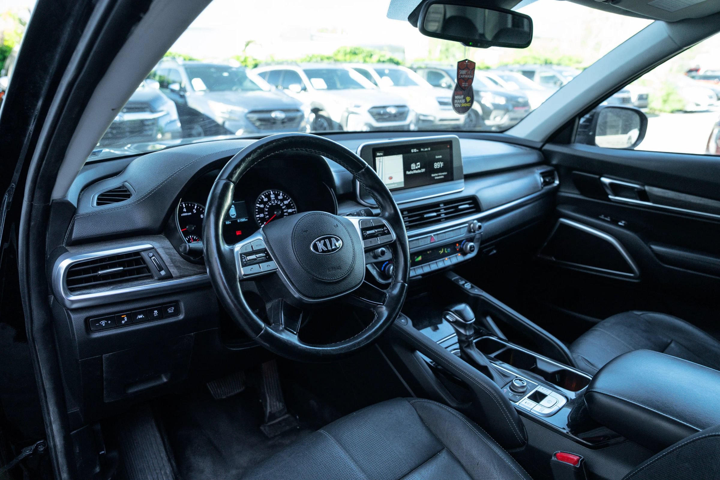 Used 2021 Kia Telluride EX w/ EX Premium Package AWD/4WD image 13