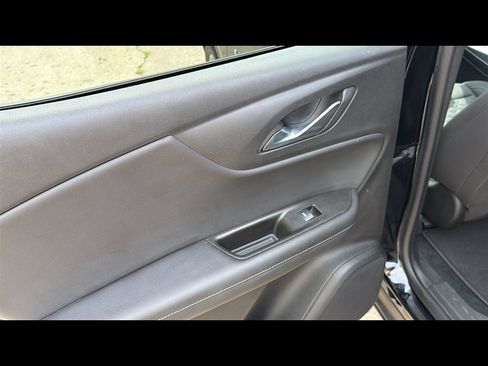 Used 2021 Chevrolet Blazer LT FWD image 21