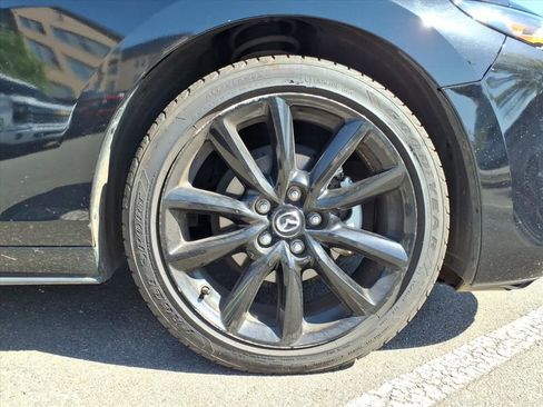 Used 2024 MAZDA MAZDA3 s image 26