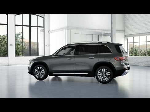 New 2026 Mercedes-Benz GLB 250 4MATIC image 27