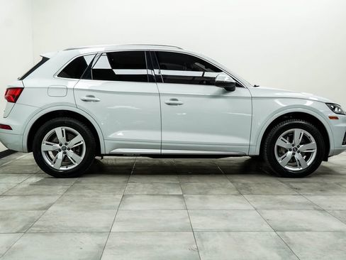 Used 2019 Audi Q5 2.0T Premium Plus w/ Premium Plus Package image 10