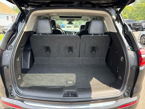 Used 2018 Buick Enclave Premium w/ Experience Buick Package image 22