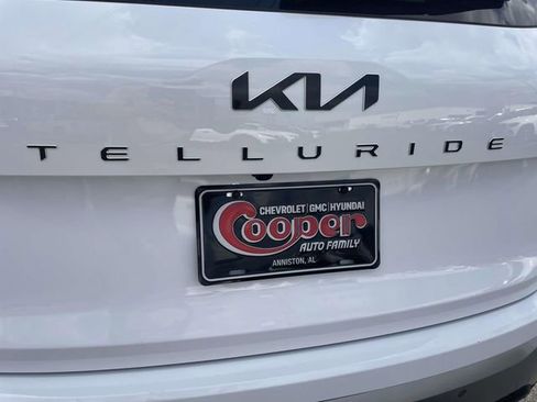 Used 2023 Kia Telluride EX X-Line image 10