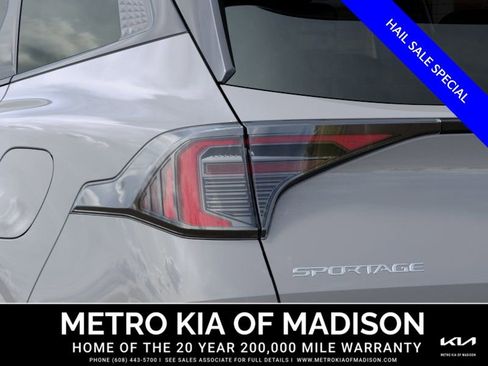 New 2026 Kia Sportage SX FWD image 11