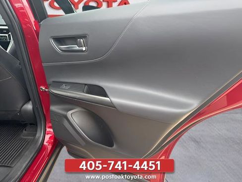 Used 2024 Toyota Venza Limited AWD/4WD image 20