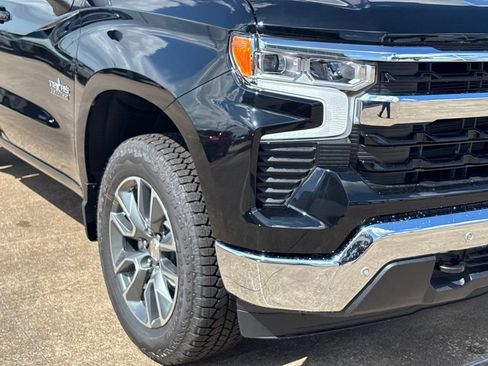 New 2026 Chevrolet Silverado 1500 LT w/ Texas Edition Plus AWD/4WD image 5