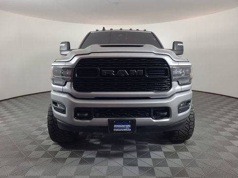 Used 2024 RAM 3500 Limited AWD/4WD image 8