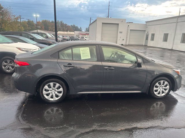 Used 2026 Toyota Corolla LE FWD image 8