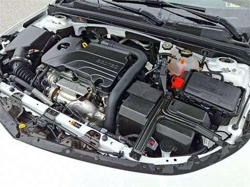 Used 2024 Chevrolet Malibu RS image 27