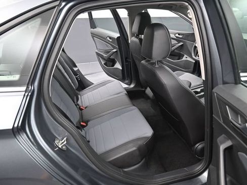 Certified 2026 Volkswagen Jetta SE FWD image 32