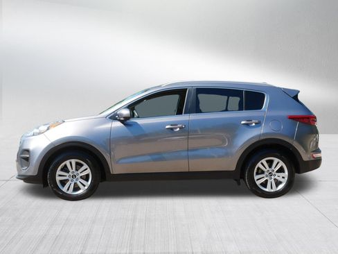 Used 2017 Kia Sportage LX w/ LX Popular Package FWD image 4