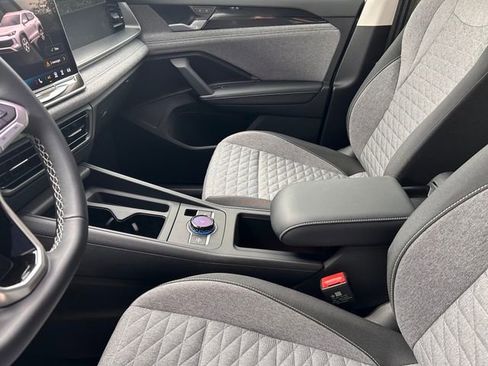 New 2026 Volkswagen Tiguan S image 9