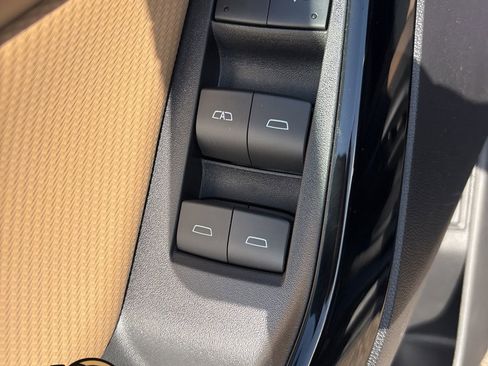 New 2026 Chevrolet Equinox ACTIV FWD image 24