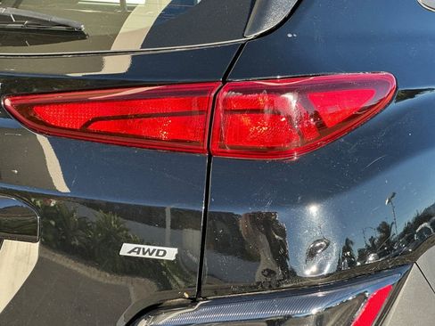 Used 2023 Hyundai Kona SE image 31