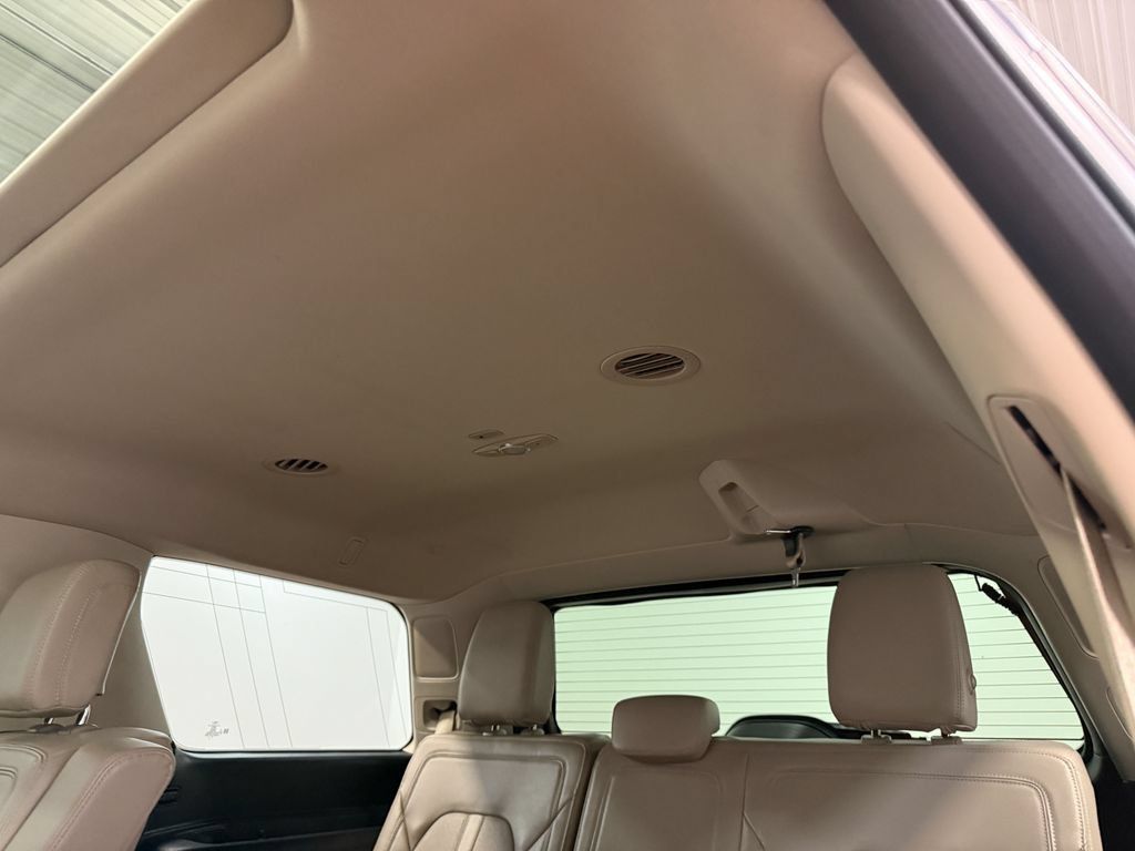 Used 2024 Ford Expedition Limited AWD/4WD image 49