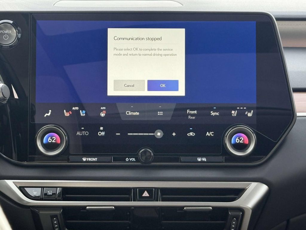 New 2026 Lexus RX 450h AWD image 3