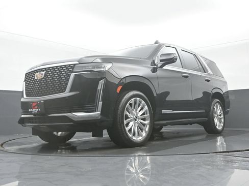 Used 2023 Cadillac Escalade Premium Luxury AWD/4WD image 10