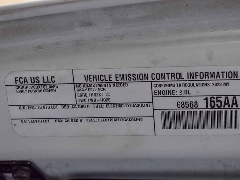 Used 2023 Jeep Wrangler Unlimited Sahara image 23