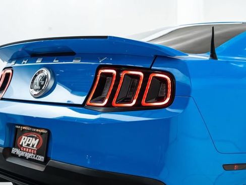 Used 2011 Ford Mustang Shelby GT500 w/ SVT Performance Pkg RWD image 13