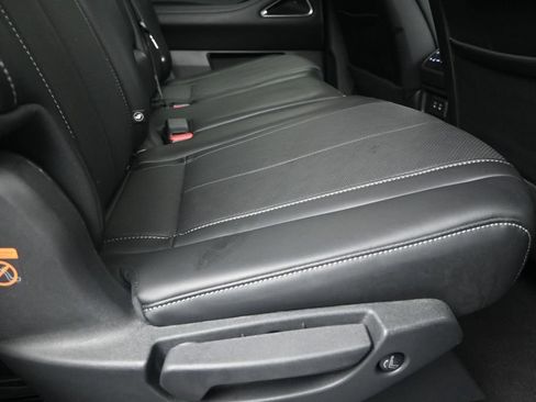 Certified 2026 INFINITI QX60 Luxe w/ Cargo Package FWD image 23