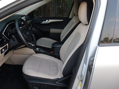 Used 2020 Ford Escape SE AWD/4WD image 19