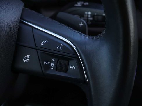 Used 2023 Audi Q5 2.0T Premium w/ Convenience Package image 21