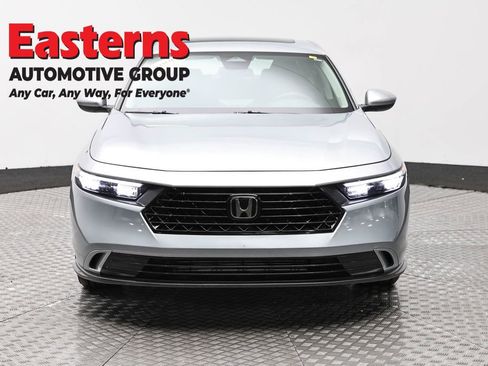 Used 2024 Honda Accord EX image 2