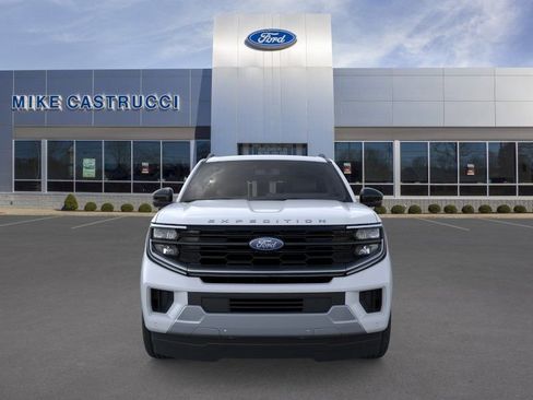 New 2026 Ford Expedition Max Platinum w/ Platinum Ultimate Package AWD/4WD image 6