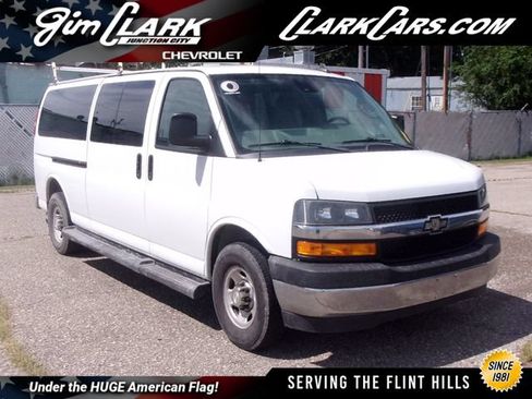Used 2019 Chevrolet Express 3500 LT w/ LT Preferred Equipment Group RWD image 1