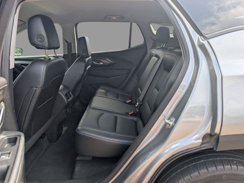 Used 2024 GMC Terrain SLT AWD/4WD image 31