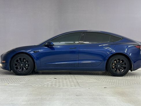 Used 2021 Tesla Model 3 Long Range image 2