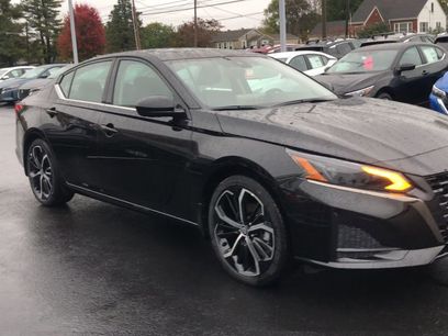 New 2025 Nissan Altima 2.5 SR w/ SR Premium Package