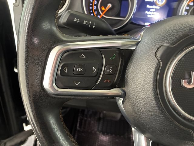 Used 2023 Jeep Gladiator Overland AWD/4WD image 23