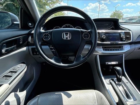 Used 2015 Honda Accord EX-L image 6